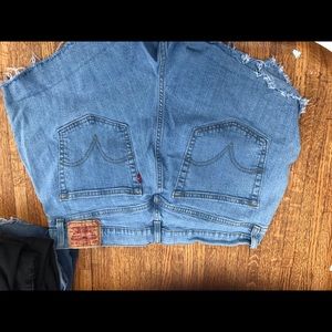 Size 18 Levis shorts!!!!